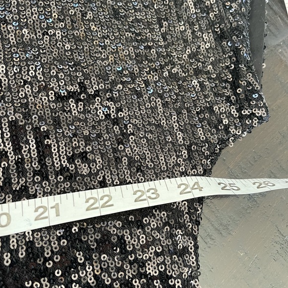 H&M black sequin top - Picture 5 of 5